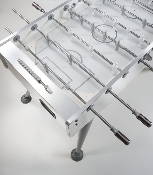 Штанга сквозная на 2 игрока c футболистами красного цвета для футбола "Garlando", диаметр 15,8 мм